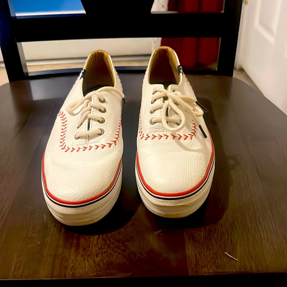 Keds